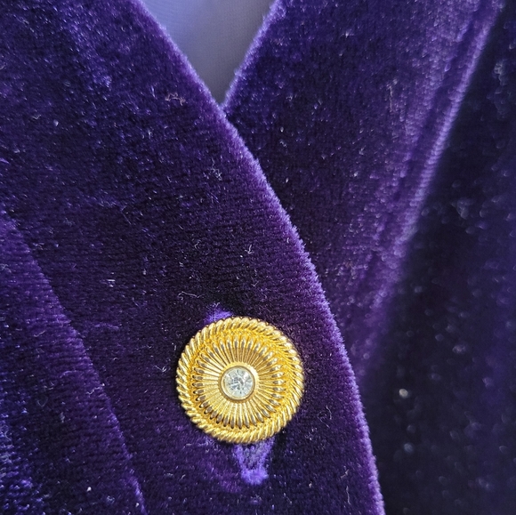 Cozy Velvet Sweater - Picture 2 of 3